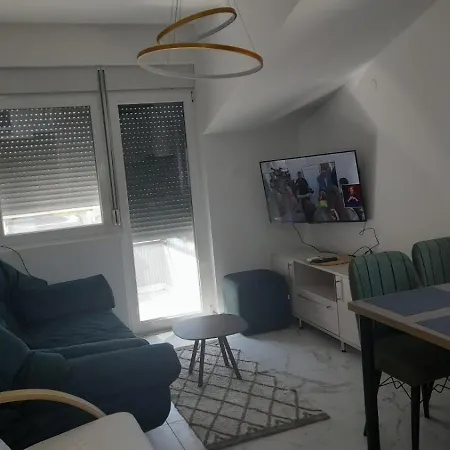 Cetiri Dragulja Apartment